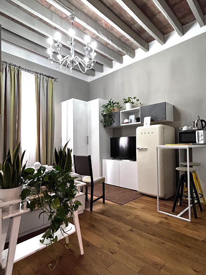 Room114 - Studio Apartment Near The Center Florencie Exteriér fotografie